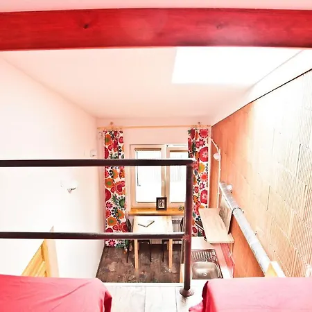 Szmulson Apartment *