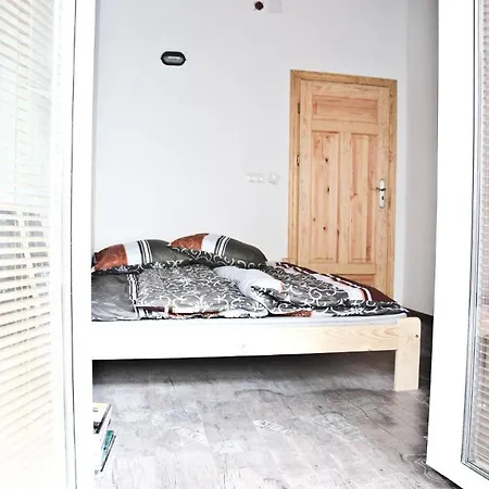 Szmulson Apartment